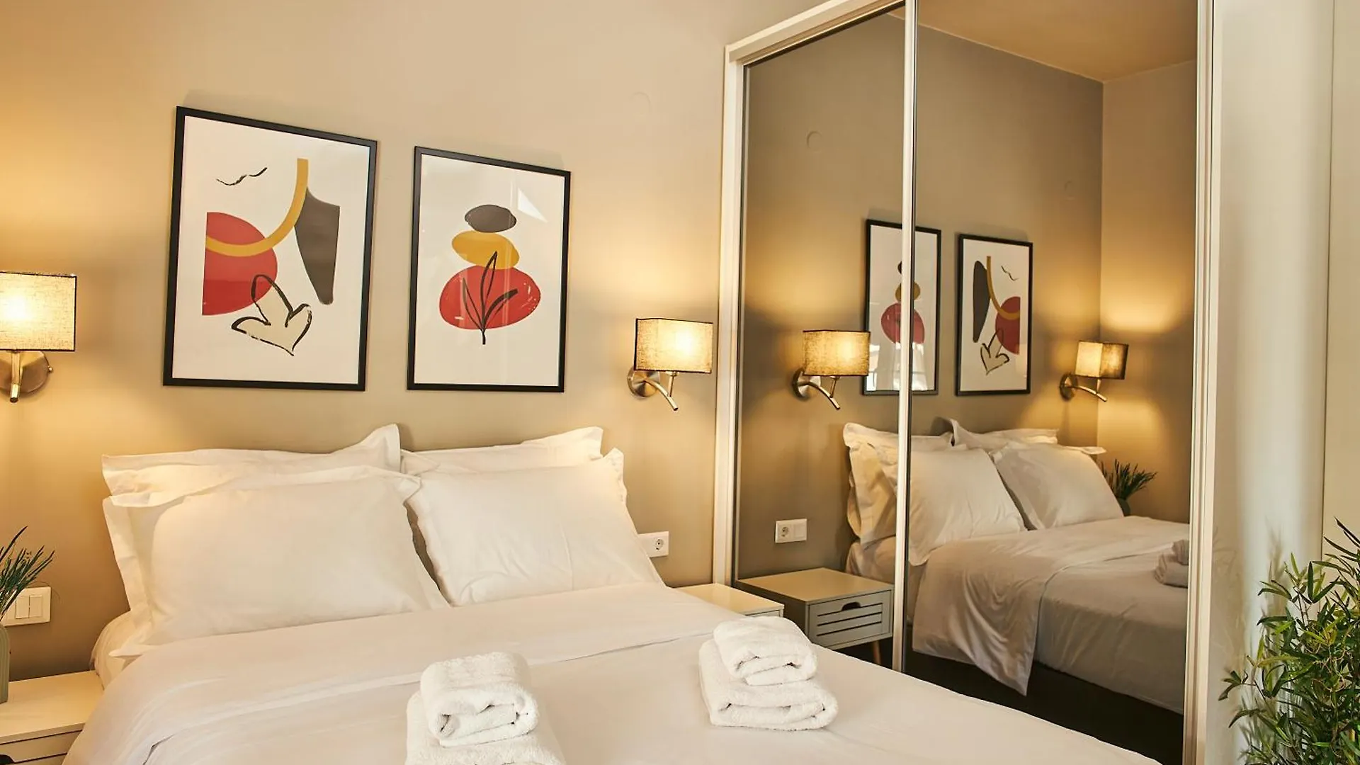 Starlights Wonderful View Apartments By Binobi! Thessaloniki Greece